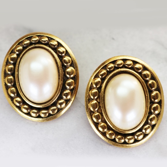 YSL Vintage Yves Saint Laurent Pearl Cabochon Earrings - Picture 10 of 16